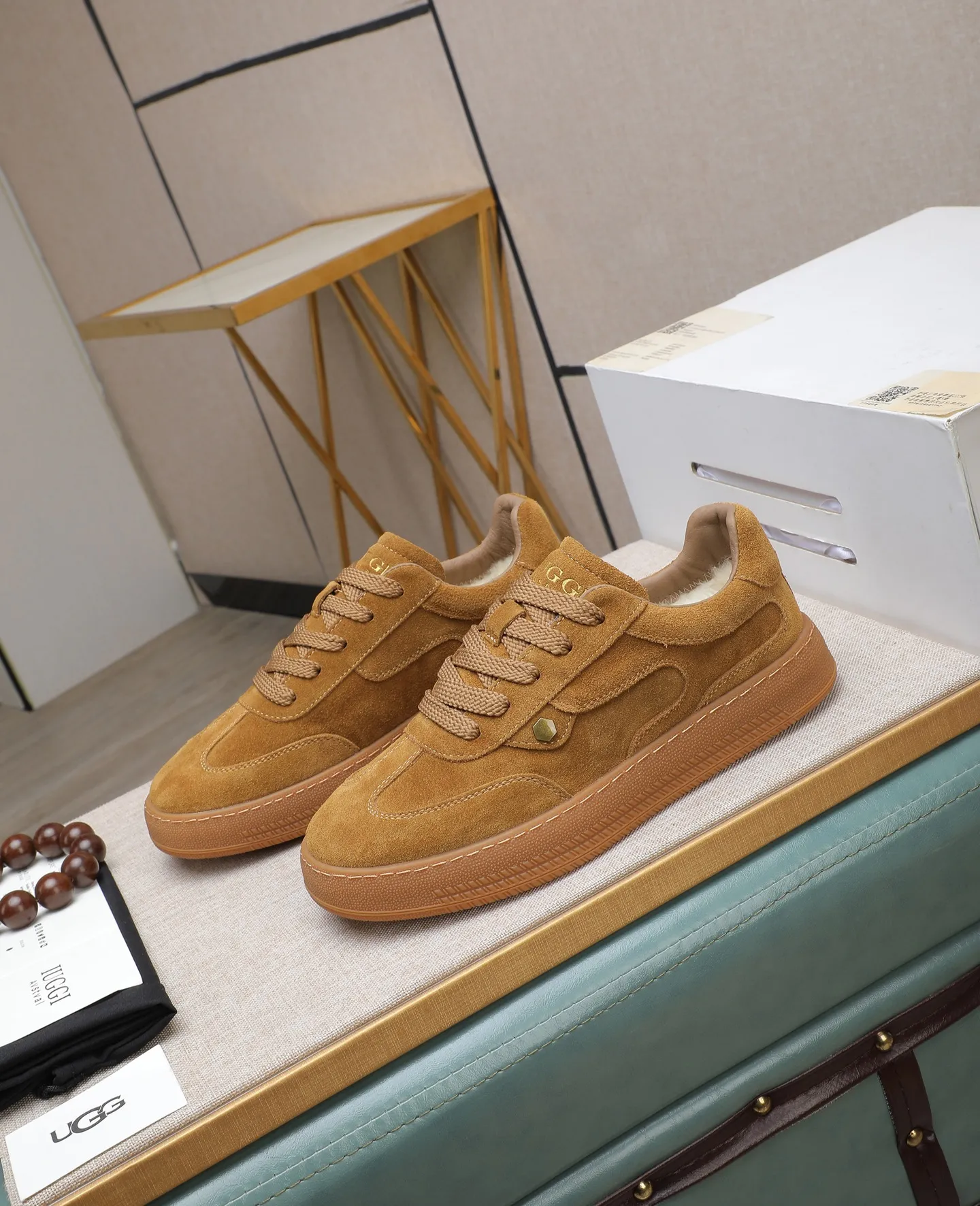 Men's shoes 💰540 IUGGI new retro presbyopia men's shoes, casual and versatile, full of high-end sense, fashionable, luxury and personalized style, joint style, retro presbyopia factor, full of handsome style, first layer suede cowhide, lining wool, rubber outsole, light and non-slip size: 39-44
